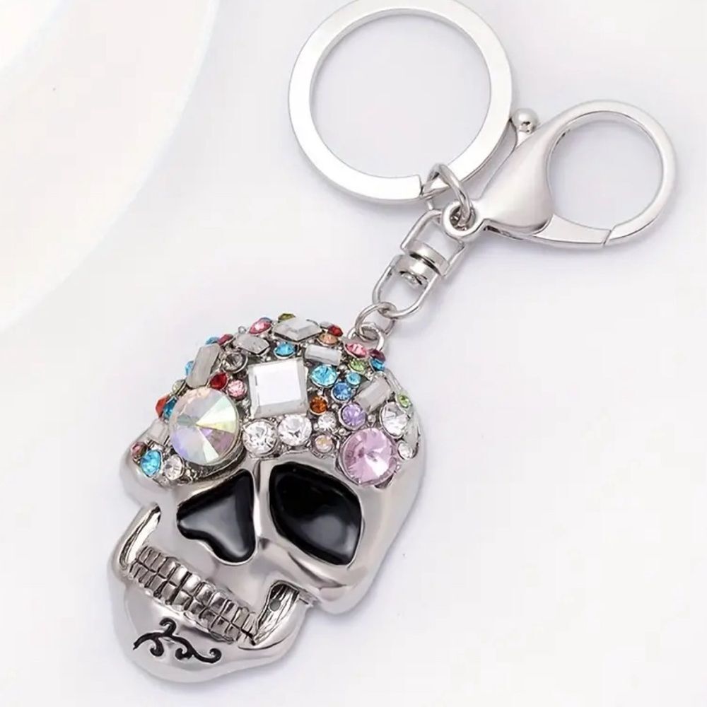 BAG  CHARM Skull Multi Color Rhinestones Silver Tone Keychain NIP
